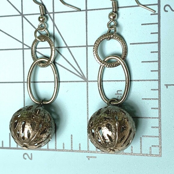 Silver Tone Cut Out Ball Dangle Earrings Filagree Ball Pierced Hook Boho - Picture 4 of 4